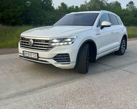 Белый Фольксваген Туарег, объемом двигателя 2.97 л и пробегом 250 тыс. км за 39800 $, фото 9 на Automoto.ua