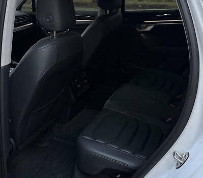 Белый Фольксваген Туарег, объемом двигателя 2.99 л и пробегом 115 тыс. км за 37500 $, фото 19 на Automoto.ua