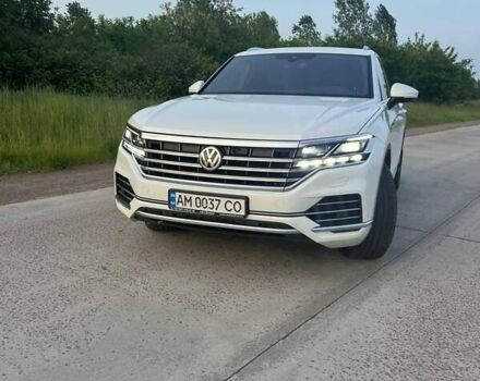 Белый Фольксваген Туарег, объемом двигателя 2.97 л и пробегом 250 тыс. км за 39800 $, фото 10 на Automoto.ua