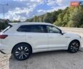 Белый Фольксваген Туарег, объемом двигателя 2.97 л и пробегом 252 тыс. км за 47000 $, фото 10 на Automoto.ua