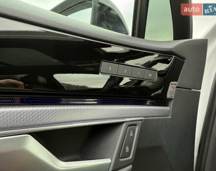 Белый Фольксваген Туарег, объемом двигателя 2.97 л и пробегом 166 тыс. км за 47999 $, фото 20 на Automoto.ua