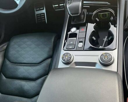 Белый Фольксваген Туарег, объемом двигателя 2.97 л и пробегом 250 тыс. км за 39800 $, фото 14 на Automoto.ua