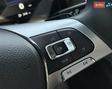 Белый Фольксваген Туарег, объемом двигателя 2.97 л и пробегом 199 тыс. км за 46200 $, фото 43 на Automoto.ua