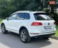 Білий Фольксваген Туарег, об'ємом двигуна 2.97 л та пробігом 115 тис. км за 32500 $, фото 10 на Automoto.ua