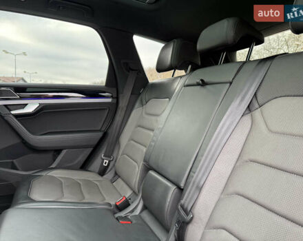 Белый Фольксваген Туарег, объемом двигателя 2.97 л и пробегом 166 тыс. км за 47999 $, фото 30 на Automoto.ua