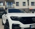 Білий Фольксваген Туарег, об'ємом двигуна 2.97 л та пробігом 178 тис. км за 46900 $, фото 2 на Automoto.ua