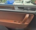 Білий Фольксваген Туарег, об'ємом двигуна 2.97 л та пробігом 246 тис. км за 32500 $, фото 7 на Automoto.ua