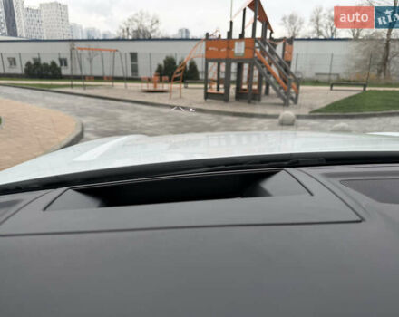 Білий Фольксваген Туарег, об'ємом двигуна 3 л та пробігом 151 тис. км за 45700 $, фото 36 на Automoto.ua