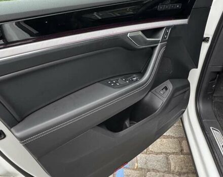 Білий Фольксваген Туарег, об'ємом двигуна 2.97 л та пробігом 240 тис. км за 42500 $, фото 8 на Automoto.ua