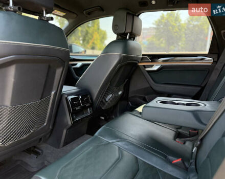 Белый Фольксваген Туарег, объемом двигателя 2.97 л и пробегом 199 тыс. км за 46200 $, фото 58 на Automoto.ua