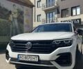 Білий Фольксваген Туарег, об'ємом двигуна 2.97 л та пробігом 178 тис. км за 46900 $, фото 1 на Automoto.ua