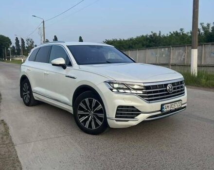 Белый Фольксваген Туарег, объемом двигателя 2.97 л и пробегом 250 тыс. км за 39800 $, фото 19 на Automoto.ua