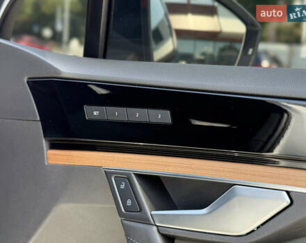 Белый Фольксваген Туарег, объемом двигателя 2.97 л и пробегом 199 тыс. км за 46200 $, фото 20 на Automoto.ua