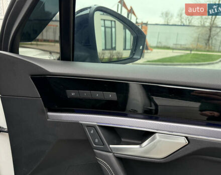 Білий Фольксваген Туарег, об'ємом двигуна 3 л та пробігом 151 тис. км за 45700 $, фото 28 на Automoto.ua