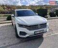 Белый Фольксваген Туарег, объемом двигателя 2.97 л и пробегом 252 тыс. км за 47000 $, фото 14 на Automoto.ua