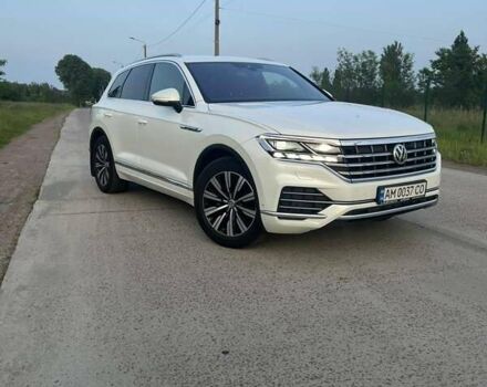 Белый Фольксваген Туарег, объемом двигателя 2.97 л и пробегом 250 тыс. км за 39800 $, фото 12 на Automoto.ua