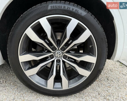 Белый Фольксваген Туарег, объемом двигателя 2.97 л и пробегом 166 тыс. км за 47999 $, фото 15 на Automoto.ua