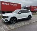 Белый Фольксваген Туарег, объемом двигателя 2.97 л и пробегом 210 тыс. км за 42000 $, фото 5 на Automoto.ua