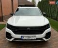 Білий Фольксваген Туарег, об'ємом двигуна 2.97 л та пробігом 141 тис. км за 51999 $, фото 2 на Automoto.ua