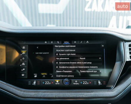 Белый Фольксваген Туарег, объемом двигателя 2.97 л и пробегом 263 тыс. км за 45500 $, фото 40 на Automoto.ua