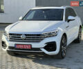 Белый Фольксваген Туарег, объемом двигателя 3 л и пробегом 156 тыс. км за 45999 $, фото 2 на Automoto.ua