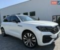 Белый Фольксваген Туарег, объемом двигателя 2.97 л и пробегом 177 тыс. км за 52900 $, фото 18 на Automoto.ua