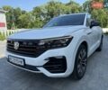 Белый Фольксваген Туарег, объемом двигателя 2.97 л и пробегом 177 тыс. км за 52900 $, фото 1 на Automoto.ua