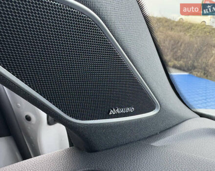 Белый Фольксваген Туарег, объемом двигателя 3 л и пробегом 156 тыс. км за 45999 $, фото 49 на Automoto.ua