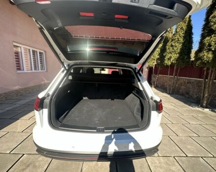 Белый Фольксваген Туарег, объемом двигателя 3 л и пробегом 165 тыс. км за 43500 $, фото 16 на Automoto.ua