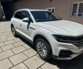 Белый Фольксваген Туарег, объемом двигателя 3 л и пробегом 165 тыс. км за 43500 $, фото 6 на Automoto.ua