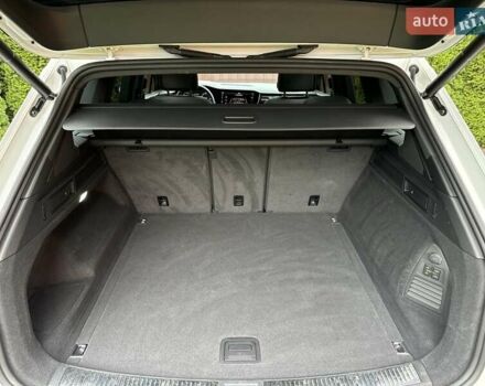 Білий Фольксваген Туарег, об'ємом двигуна 2.97 л та пробігом 141 тис. км за 51999 $, фото 70 на Automoto.ua