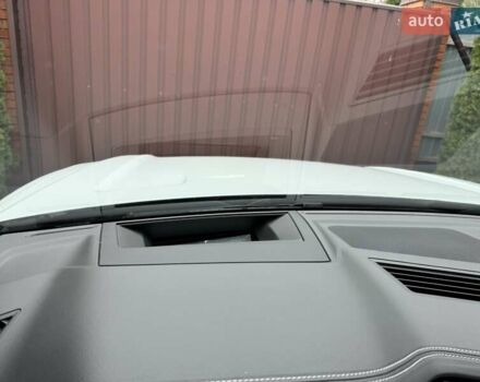 Білий Фольксваген Туарег, об'ємом двигуна 2.97 л та пробігом 141 тис. км за 51999 $, фото 29 на Automoto.ua