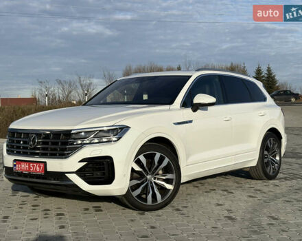 Белый Фольксваген Туарег, объемом двигателя 3 л и пробегом 156 тыс. км за 45999 $, фото 22 на Automoto.ua