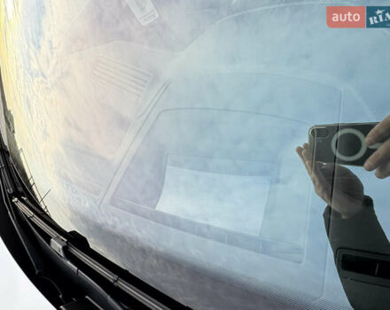 Белый Фольксваген Туарег, объемом двигателя 3 л и пробегом 156 тыс. км за 45999 $, фото 57 на Automoto.ua