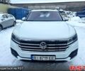 Белый Фольксваген Туарег, объемом двигателя 3 л и пробегом 8100 тыс. км за 39500 $, фото 1 на Automoto.ua