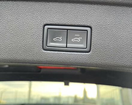 Белый Фольксваген Туарег, объемом двигателя 2.97 л и пробегом 242 тыс. км за 42990 $, фото 30 на Automoto.ua