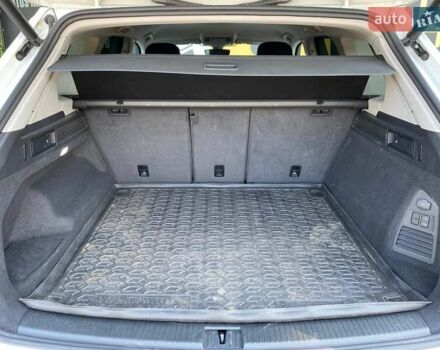 Белый Фольксваген Туарег, объемом двигателя 2.99 л и пробегом 60 тыс. км за 43500 $, фото 10 на Automoto.ua