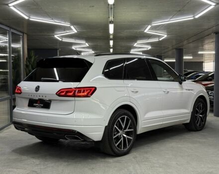 Білий Фольксваген Туарег, об'ємом двигуна 3 л та пробігом 146 тис. км за 50900 $, фото 10 на Automoto.ua