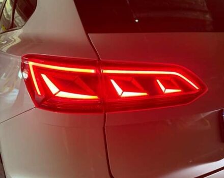 Белый Фольксваген Туарег, объемом двигателя 2.97 л и пробегом 177 тыс. км за 52900 $, фото 62 на Automoto.ua