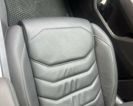 Білий Фольксваген Туарег, об'ємом двигуна 2.97 л та пробігом 165 тис. км за 43500 $, фото 15 на Automoto.ua