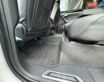 Белый Фольксваген Туарег, объемом двигателя 3 л и пробегом 156 тыс. км за 45999 $, фото 81 на Automoto.ua