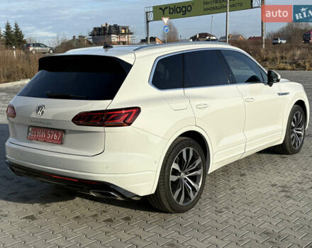 Белый Фольксваген Туарег, объемом двигателя 3 л и пробегом 156 тыс. км за 45999 $, фото 8 на Automoto.ua