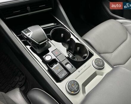 Білий Фольксваген Туарег, об'ємом двигуна 2.97 л та пробігом 141 тис. км за 51999 $, фото 37 на Automoto.ua