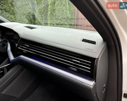 Білий Фольксваген Туарег, об'ємом двигуна 2.97 л та пробігом 141 тис. км за 51999 $, фото 56 на Automoto.ua