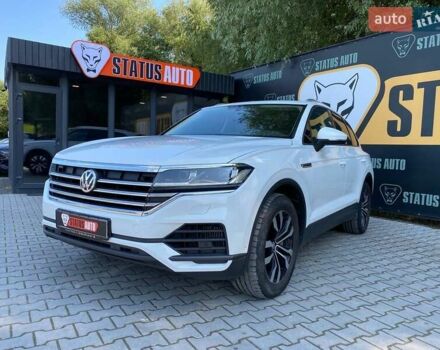 Белый Фольксваген Туарег, объемом двигателя 2.99 л и пробегом 60 тыс. км за 43500 $, фото 2 на Automoto.ua