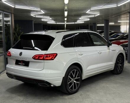 Білий Фольксваген Туарег, об'ємом двигуна 3 л та пробігом 146 тис. км за 50900 $, фото 8 на Automoto.ua