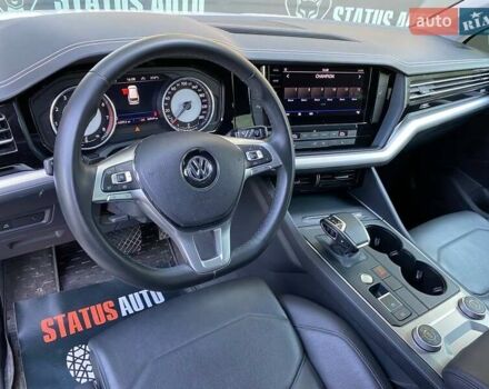 Белый Фольксваген Туарег, объемом двигателя 2.99 л и пробегом 60 тыс. км за 43500 $, фото 15 на Automoto.ua