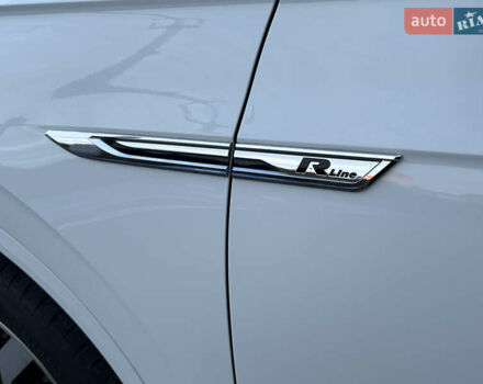 Белый Фольксваген Туарег, объемом двигателя 3 л и пробегом 156 тыс. км за 45999 $, фото 33 на Automoto.ua