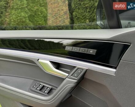 Білий Фольксваген Туарег, об'ємом двигуна 2.97 л та пробігом 141 тис. км за 51999 $, фото 26 на Automoto.ua