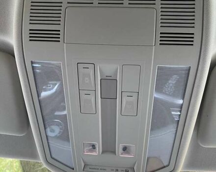 Белый Фольксваген Туарег, объемом двигателя 2.99 л и пробегом 60 тыс. км за 43500 $, фото 31 на Automoto.ua